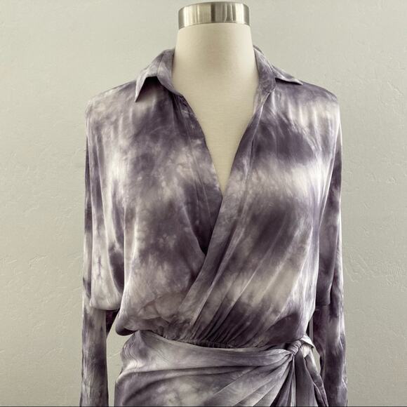Young Fabulous & Broke Raine Tie-Dye Wrap Mini Dress Elastic Purple Size XS NWT - Picture 4 of 16